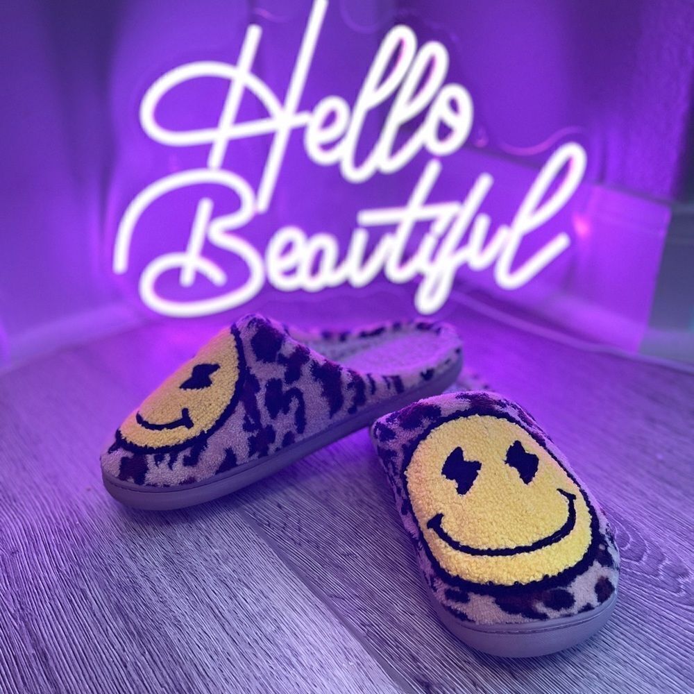 Leopard "Lightning Bolt Eyes" Smiley Face Happy Feet Cozy Slippers